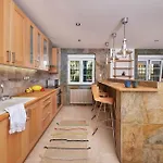 Milet Style And Spacy 2 With Ac In Nivy *